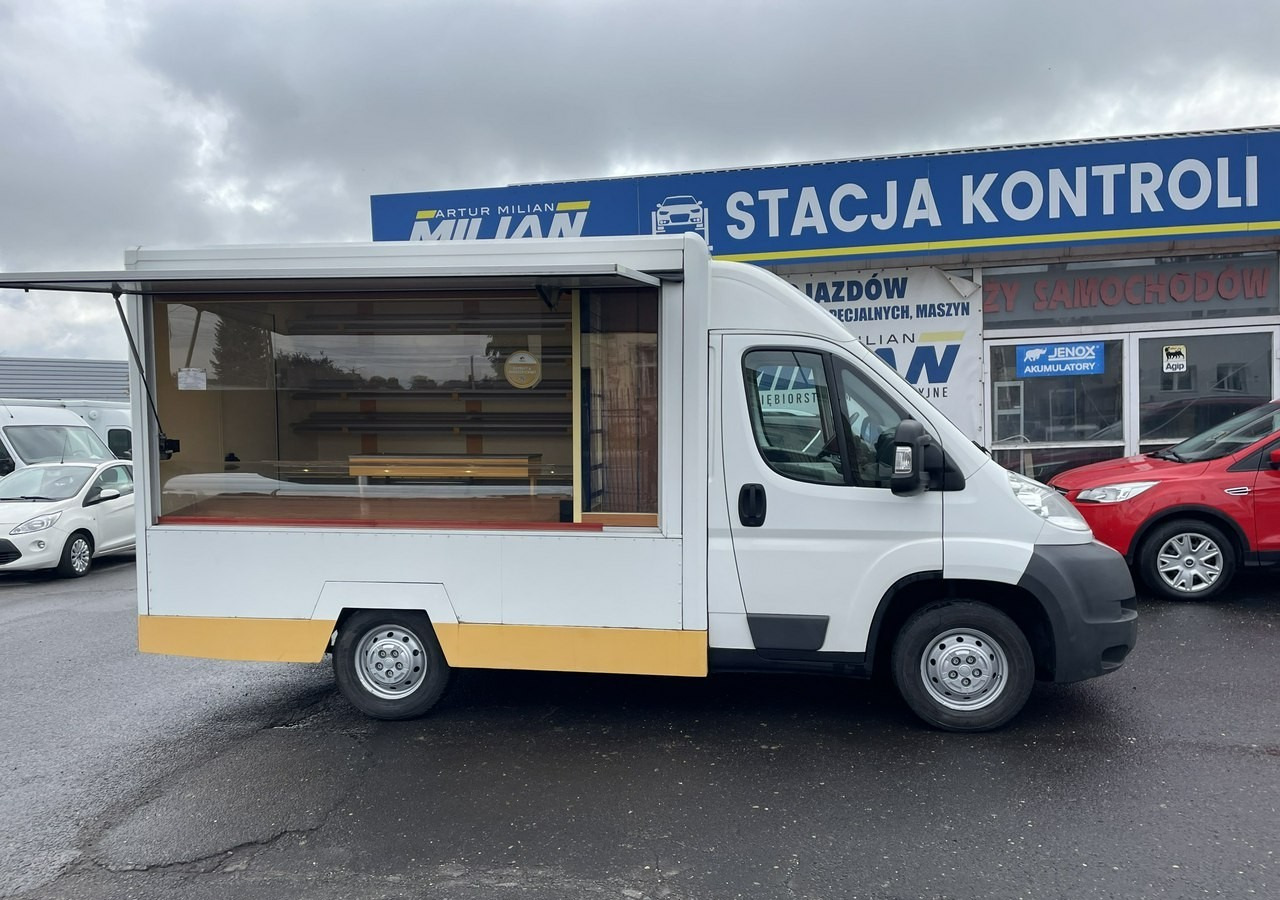 Fiat Ducato Autosklep pieczy Gastronomiczny Food Truck Foodtruck Sklep 78194km20 - 自动售货卡车:图1 Fiat Ducato Autosklep pieczy Gastronomiczny Food Truck Foodtruck Sklep 78194km20 - 自动售货卡车:图1
