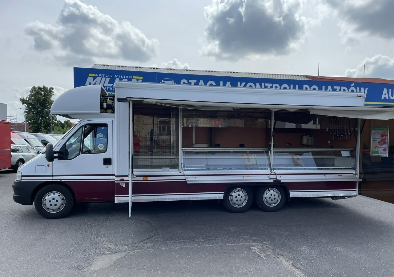 Fiat Ducato Autosklep wędlin Gastronomiczny Food Truck Foodtruck 55122km Borco20 - 自动售货卡车:图5 Fiat Ducato Autosklep wędlin Gastronomiczny Food Truck Foodtruck 55122km Borco20 - 自动售货卡车:图5