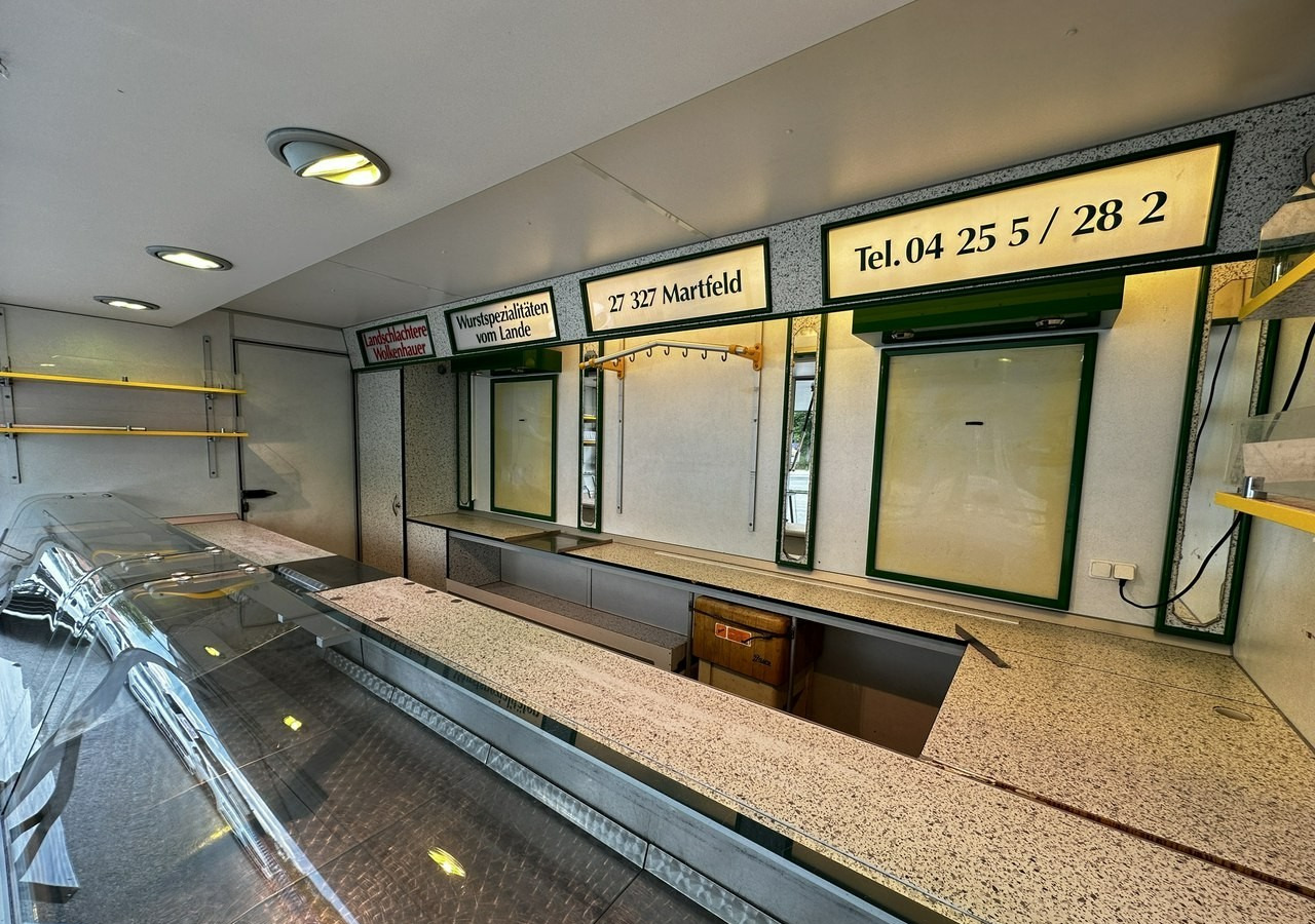 Fiat Ducato Autosklep wędlin sklep bar Gastronomiczny Food Truck Foodtruck Borco - 自动售货卡车:图5 Fiat Ducato Autosklep wędlin sklep bar Gastronomiczny Food Truck Foodtruck Borco - 自动售货卡车:图5