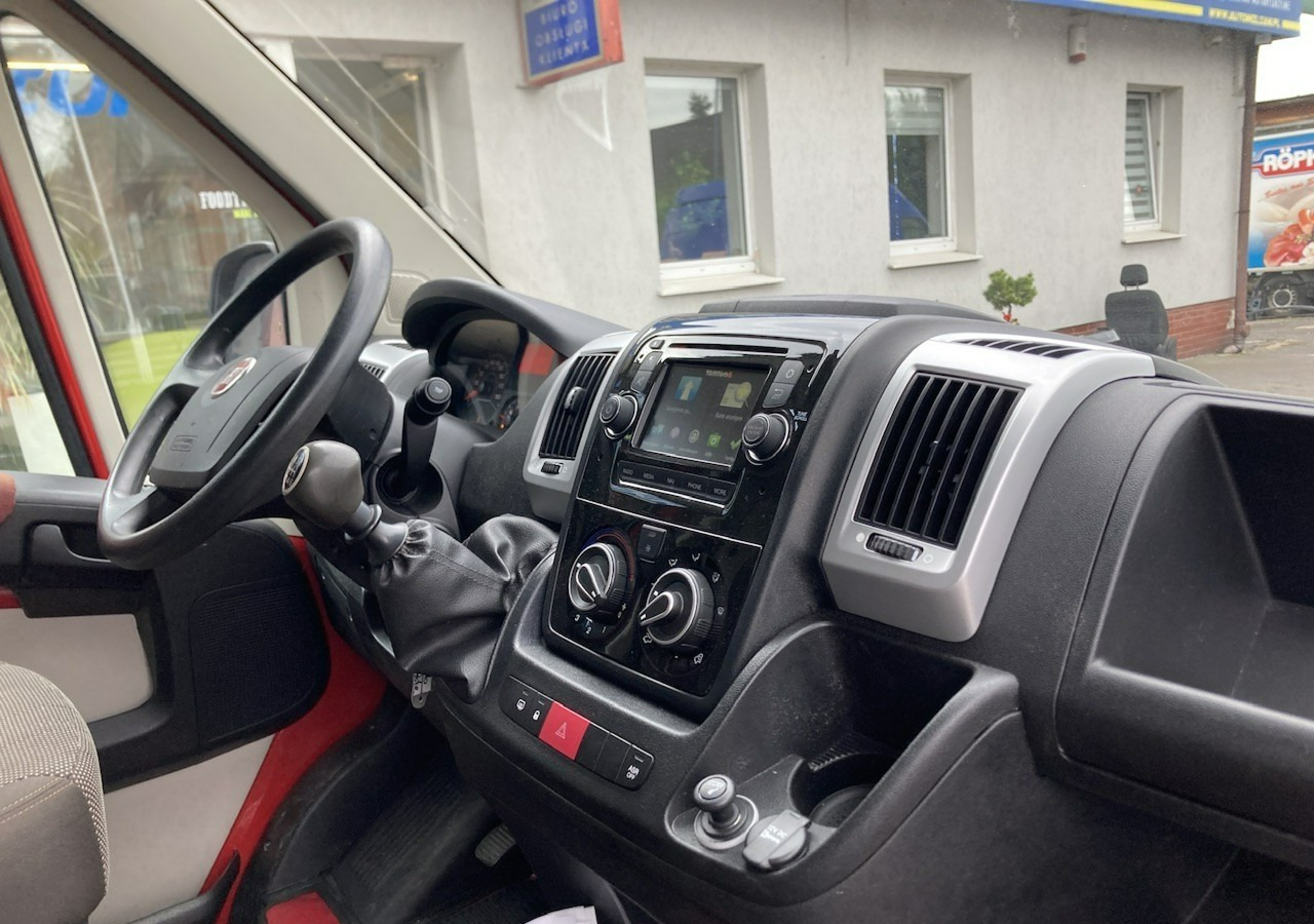 Fiat Ducato Ducato 3.0 CNG+benzyna Klima Navi Kamera 2017 - 无侧窗厢式货车:图2 Fiat Ducato Ducato 3.0 CNG+benzyna Klima Navi Kamera 2017 - 无侧窗厢式货车:图2
