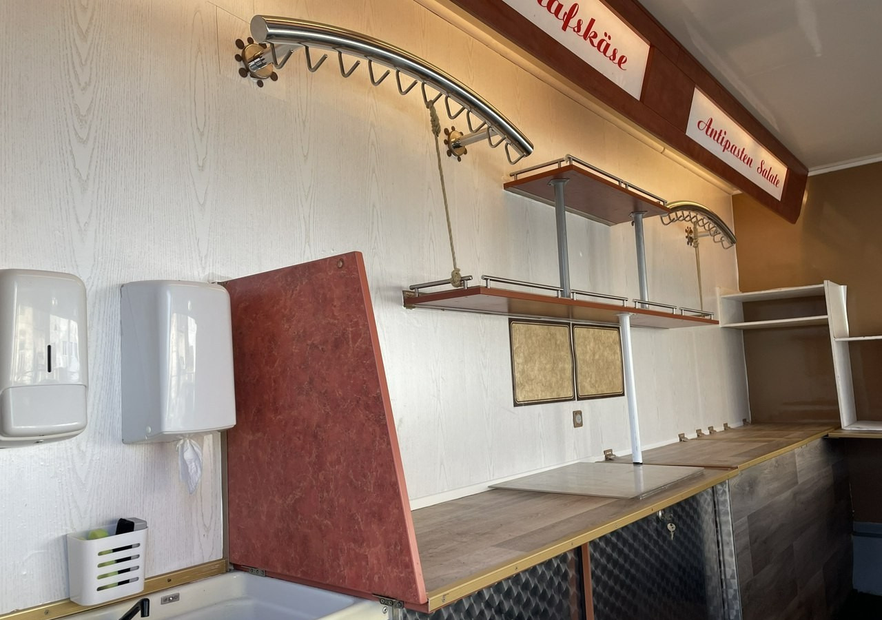 Fiat Ducato Ducato Autosklep wędlin Gastronomiczny Food Truck Foodtruck Sklep 20 - 自动售货卡车:图3 Fiat Ducato Ducato Autosklep wędlin Gastronomiczny Food Truck Foodtruck Sklep 20 - 自动售货卡车:图3