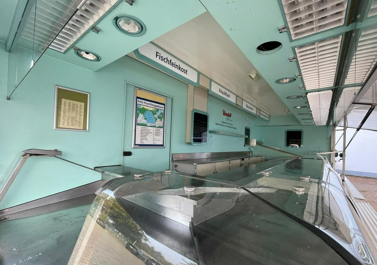 Fiat Ducato Ducato Autosklep wędlin Gastronomiczny Food Truck Foodtruck sklep ba - 自动售货卡车:图5 Fiat Ducato Ducato Autosklep wędlin Gastronomiczny Food Truck Foodtruck sklep ba - 自动售货卡车:图5