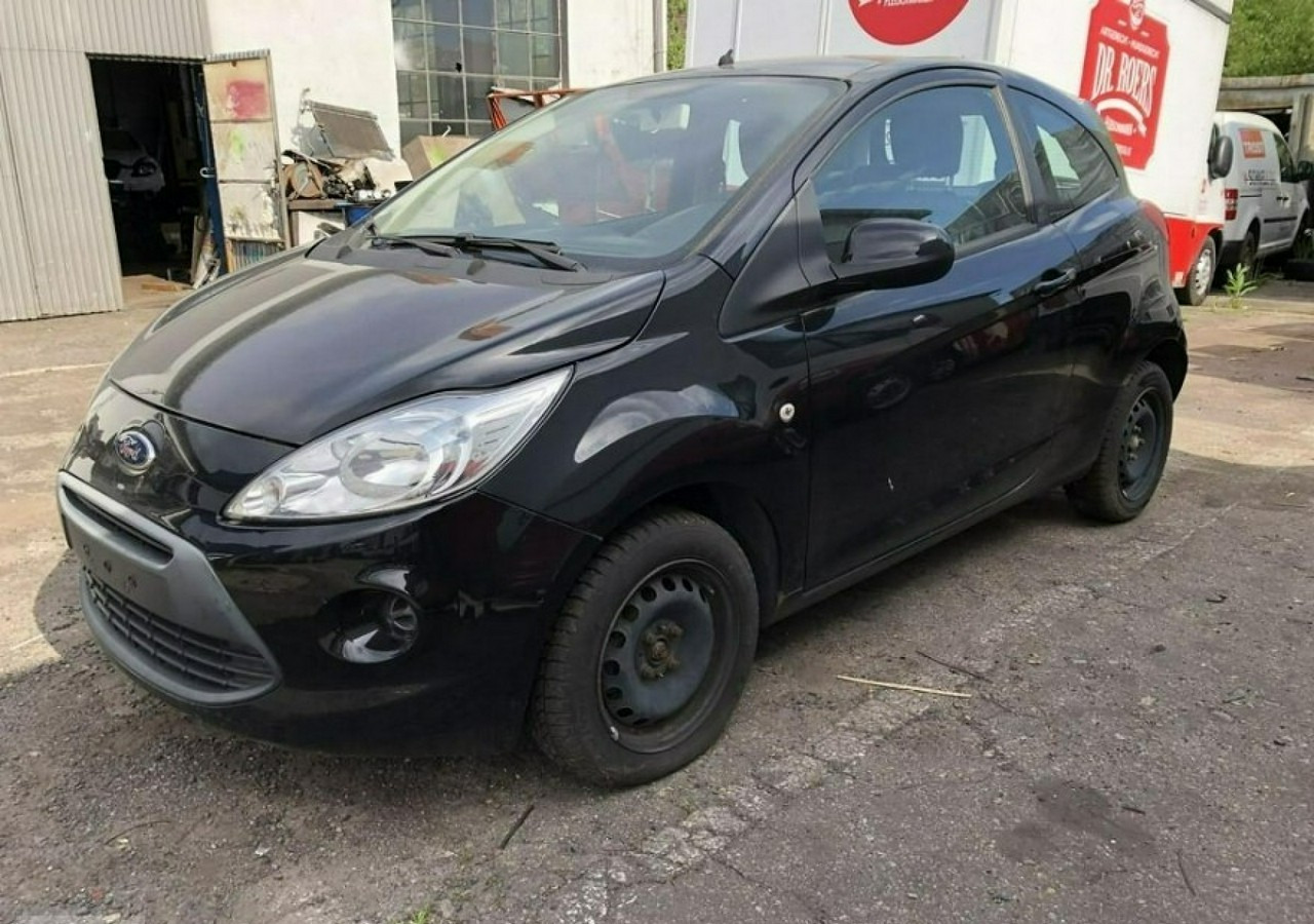 Ford KA II Ford KA 1,3 tdci 75KM 2012 - 掀背车:图1 Ford KA II Ford KA 1,3 tdci 75KM 2012 - 掀背车:图1