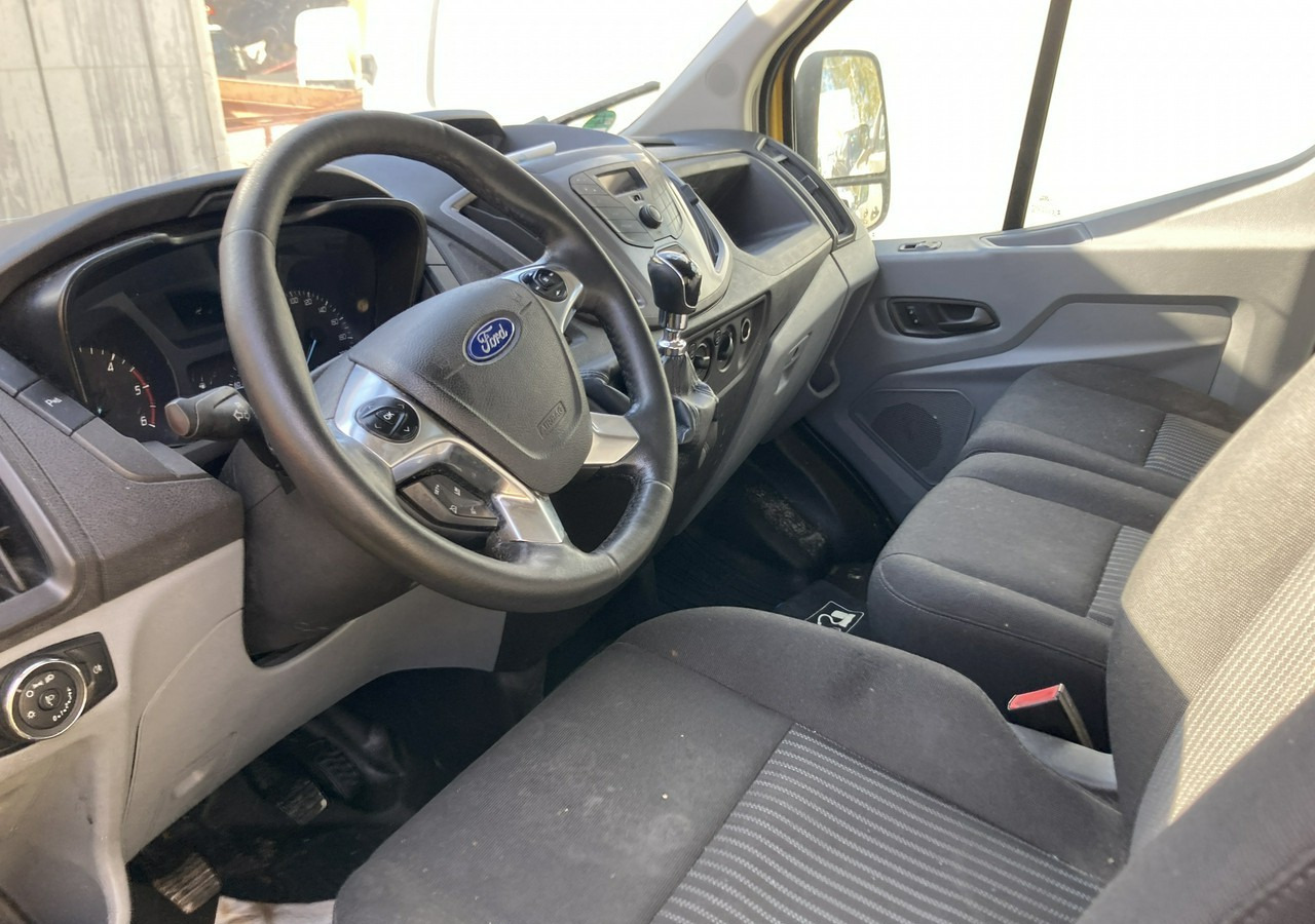 Ford Transit Transit 2.2 Klima 2016 - 无侧窗厢式货车:图3 Ford Transit Transit 2.2 Klima 2016 - 无侧窗厢式货车:图3