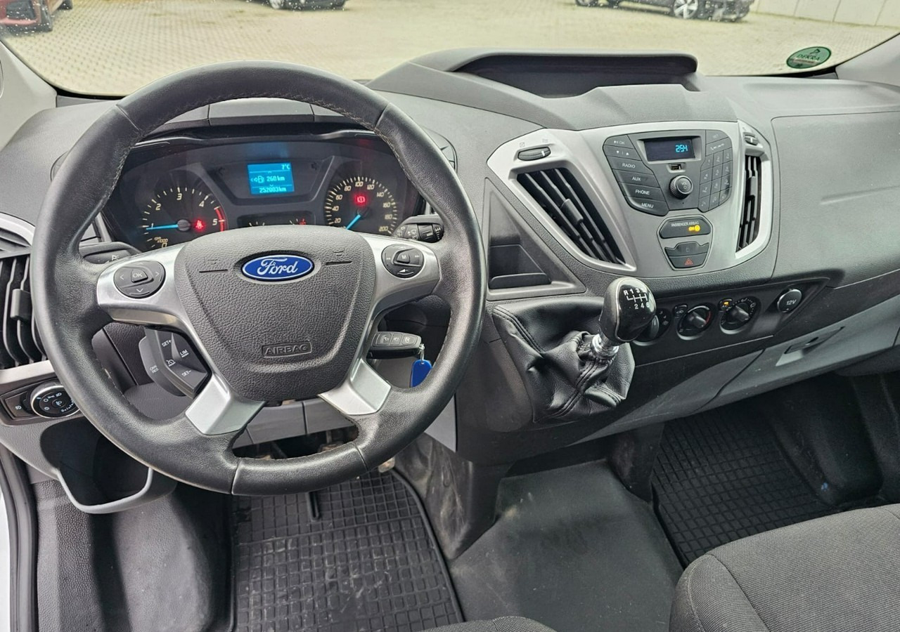 Ford Transit Transit Custom Ford Transit Custom 2.2-125KM Klima 2015 - 无侧窗厢式货车:图5 Ford Transit Transit Custom Ford Transit Custom 2.2-125KM Klima 2015 - 无侧窗厢式货车:图5