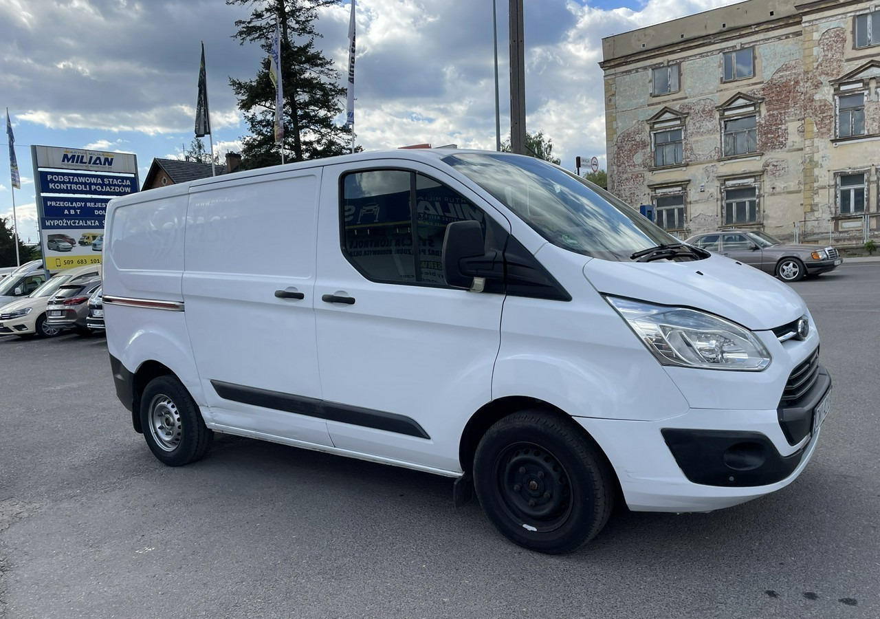 Ford Transit Transit Custom Transit Custom 2.0 Klima 153tkm Model 2018 - 无侧窗厢式货车:图1 Ford Transit Transit Custom Transit Custom 2.0 Klima 153tkm Model 2018 - 无侧窗厢式货车:图1