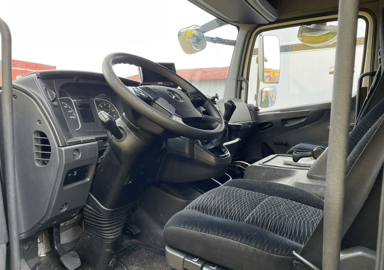 Mercedes-Benz Atego Atego 818 Pomoc Drogowa Euro 6 Autolaweta 2015 - 拖吊车:图3 Mercedes-Benz Atego Atego 818 Pomoc Drogowa Euro 6 Autolaweta 2015 - 拖吊车:图3