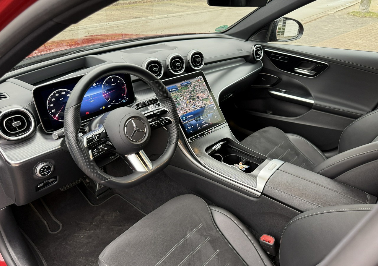 Mercedes-Benz Klasa C W205 C300d 265KM AMG-Pakiet FullLed Navi Kamera360 Asystenty HUD Hak 2022 - 汽车:图3 Mercedes-Benz Klasa C W205 C300d 265KM AMG-Pakiet FullLed Navi Kamera360 Asystenty HUD Hak 2022 - 汽车:图3