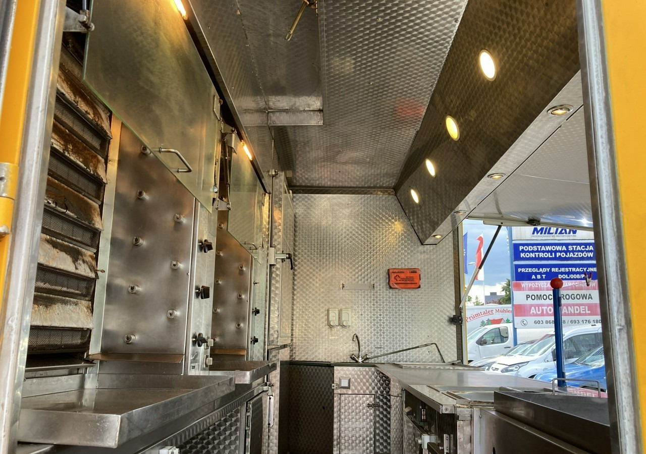 Mercedes-Benz Sprinter Autosklep Grill kurczak Gastronomiczny Food Truck Foodtruck sklep 20 - 自动售货卡车:图3 Mercedes-Benz Sprinter Autosklep Grill kurczak Gastronomiczny Food Truck Foodtruck sklep 20 - 自动售货卡车:图3