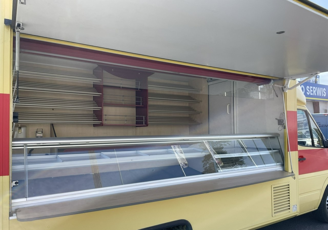 Mercedes-Benz Sprinter Autosklep piec Sklep Gastronomiczny Food Truck Foodtruck bar BORCO20 - 自动售货卡车:图1 Mercedes-Benz Sprinter Autosklep piec Sklep Gastronomiczny Food Truck Foodtruck bar BORCO20 - 自动售货卡车:图1