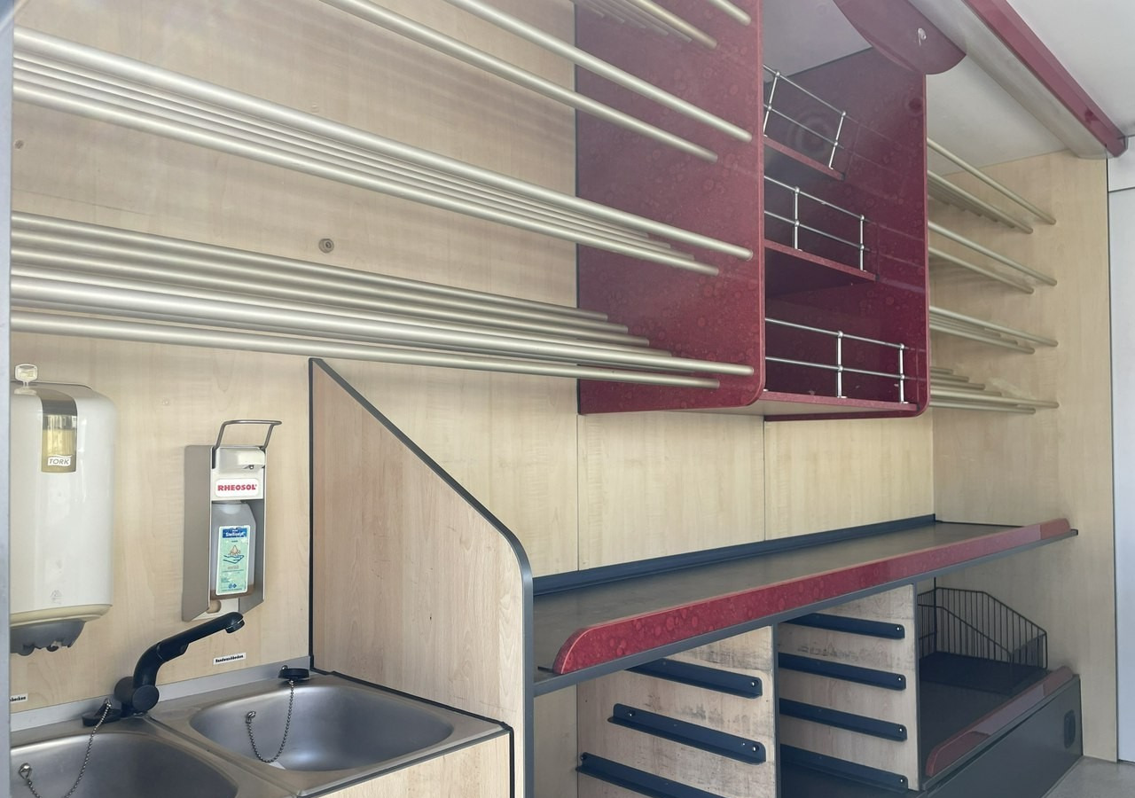Mercedes-Benz Sprinter Autosklep piec Sklep Gastronomiczny Food Truck Foodtruck bar BORCO20 - 自动售货卡车:图5 Mercedes-Benz Sprinter Autosklep piec Sklep Gastronomiczny Food Truck Foodtruck bar BORCO20 - 自动售货卡车:图5