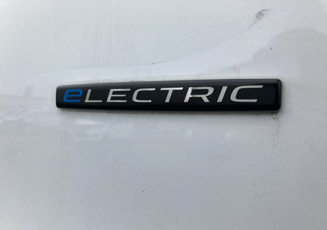 无侧窗厢式货车, 电动小型货车 Mercedes-Benz Sprinter Mercedes Sprinter Elektryk Model 2023 FV-23%：图9