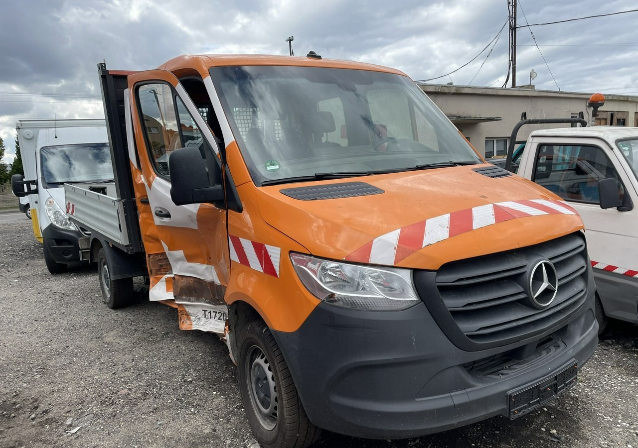 Mercedes-Benz Sprinter Sprinter 314 Dokka Brygadówka 7-oso doka Klim skrzynia rama Model 20 - 平板货车, 康比货车:图2 Mercedes-Benz Sprinter Sprinter 314 Dokka Brygadówka 7-oso doka Klim skrzynia rama Model 20 - 平板货车, 康比货车:图2