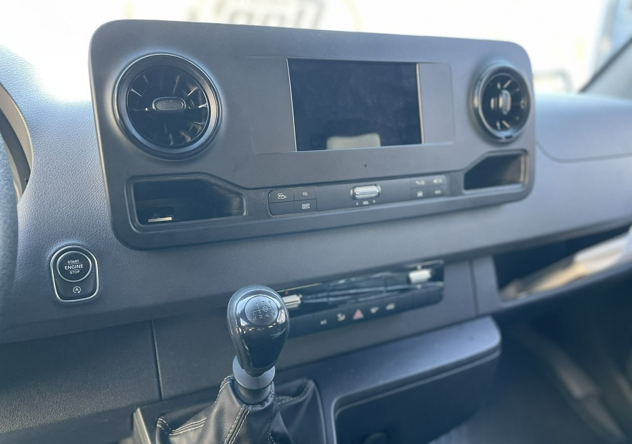 Mercedes-Benz Sprinter Sprinter 317 CDI MAX Klima Navi Kmera Model 2022 - 无侧窗厢式货车:图5 Mercedes-Benz Sprinter Sprinter 317 CDI MAX Klima Navi Kmera Model 2022 - 无侧窗厢式货车:图5