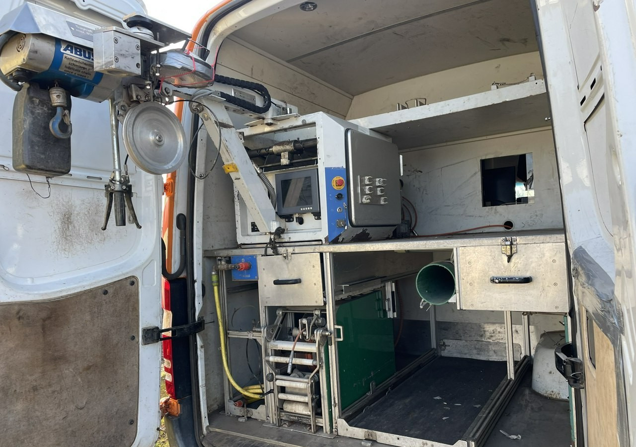 Mercedes-Benz Sprinter Sprinter Kanalizacja inspekcja kanałów wuko asenizacyjny Kamero wóz - 市政/ 专用车辆, 无侧窗厢式货车:图4 Mercedes-Benz Sprinter Sprinter Kanalizacja inspekcja kanałów wuko asenizacyjny Kamero wóz - 市政/ 专用车辆, 无侧窗厢式货车:图4