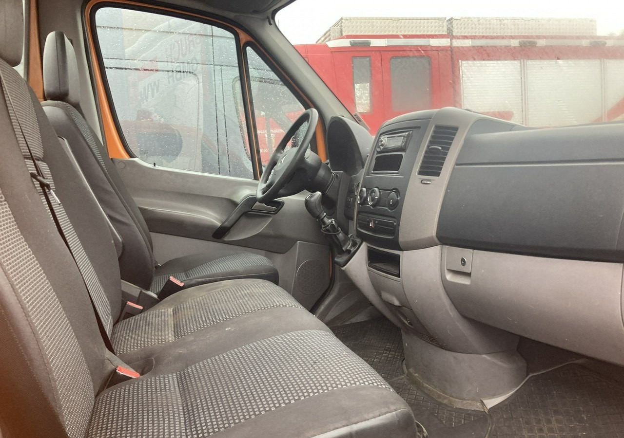Mercedes-Benz Sprinter Sprinter Maxi wywrotka 2008 - 翻斗货车:图5 Mercedes-Benz Sprinter Sprinter Maxi wywrotka 2008 - 翻斗货车:图5