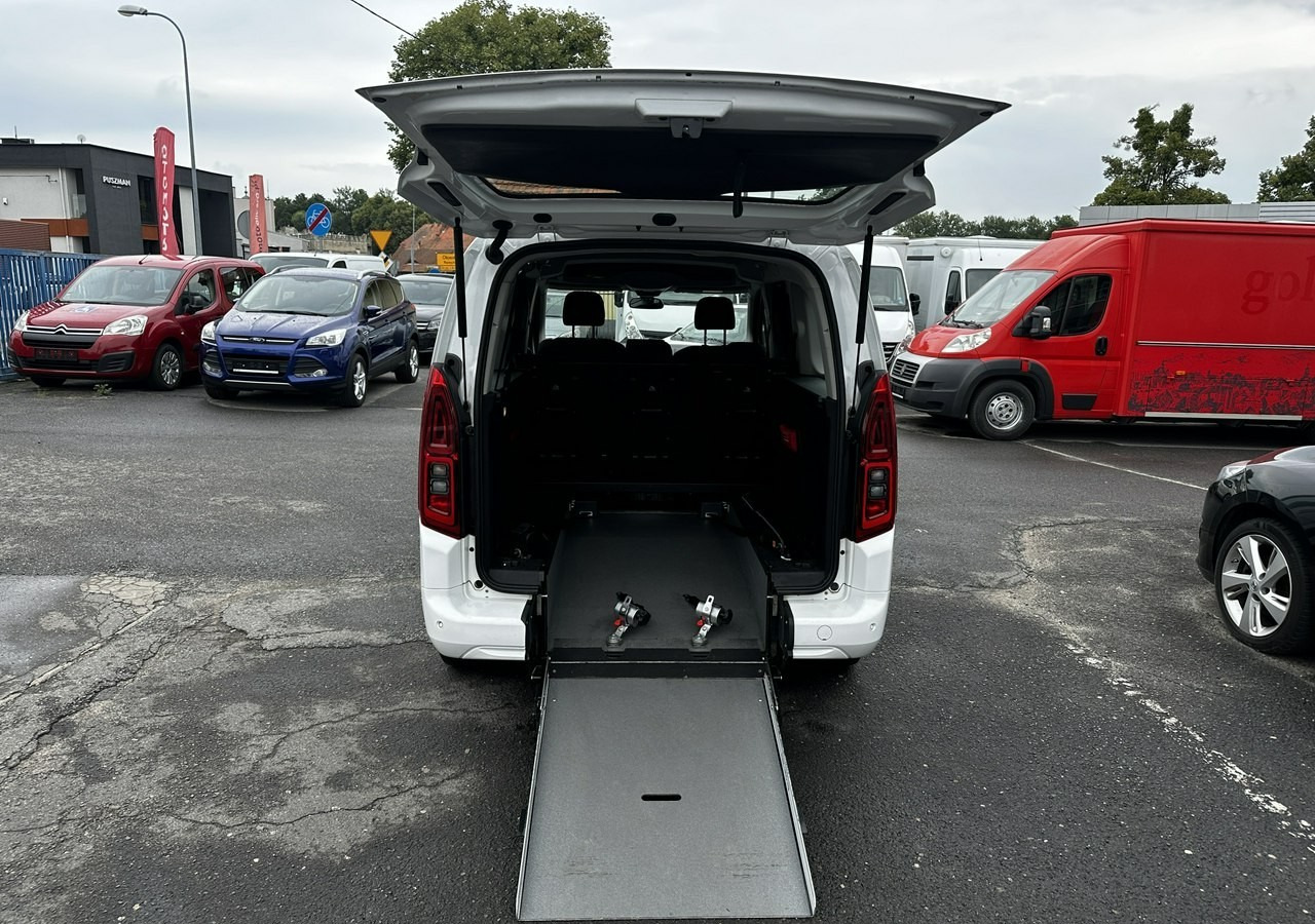 Opel Combo IV Combo Life Combo Długie Life dla Niepełnosprawnych Inwalida Rampa PFRON - 汽车:图2 Opel Combo IV Combo Life Combo Długie Life dla Niepełnosprawnych Inwalida Rampa PFRON - 汽车:图2