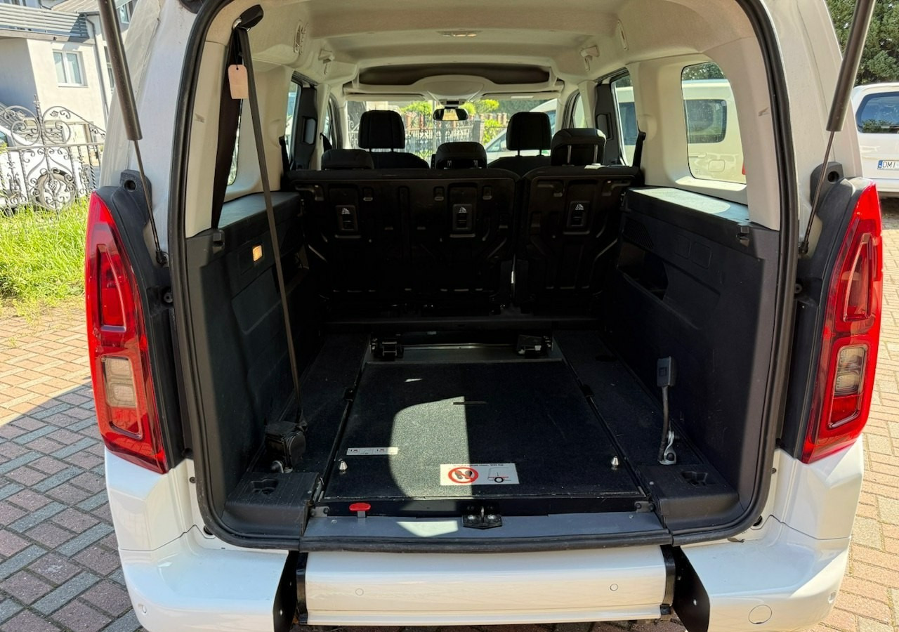 Opel Combo IV Combo Life Combo Life Maxi Niepełnosprawnych inwalida rampa PFRON Model - 汽车:图3 Opel Combo IV Combo Life Combo Life Maxi Niepełnosprawnych inwalida rampa PFRON Model - 汽车:图3