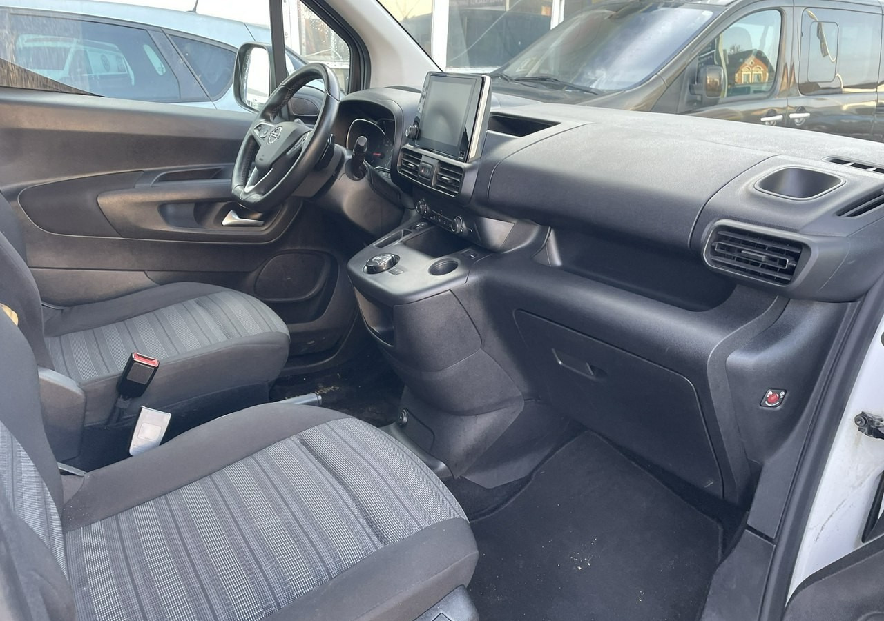 Opel Combo IV Combo Life Combo Life Maxi Niepełnosprawnych inwalida rampa PFRON Model - 旅行车:图4 Opel Combo IV Combo Life Combo Life Maxi Niepełnosprawnych inwalida rampa PFRON Model - 旅行车:图4