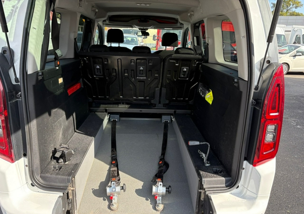 Opel Combo IV Combo Life Opel ComboLife Niepełnosprawnych inwalida rampa Bogate wy - 旅行车:图5 Opel Combo IV Combo Life Opel ComboLife Niepełnosprawnych inwalida rampa Bogate wy - 旅行车:图5