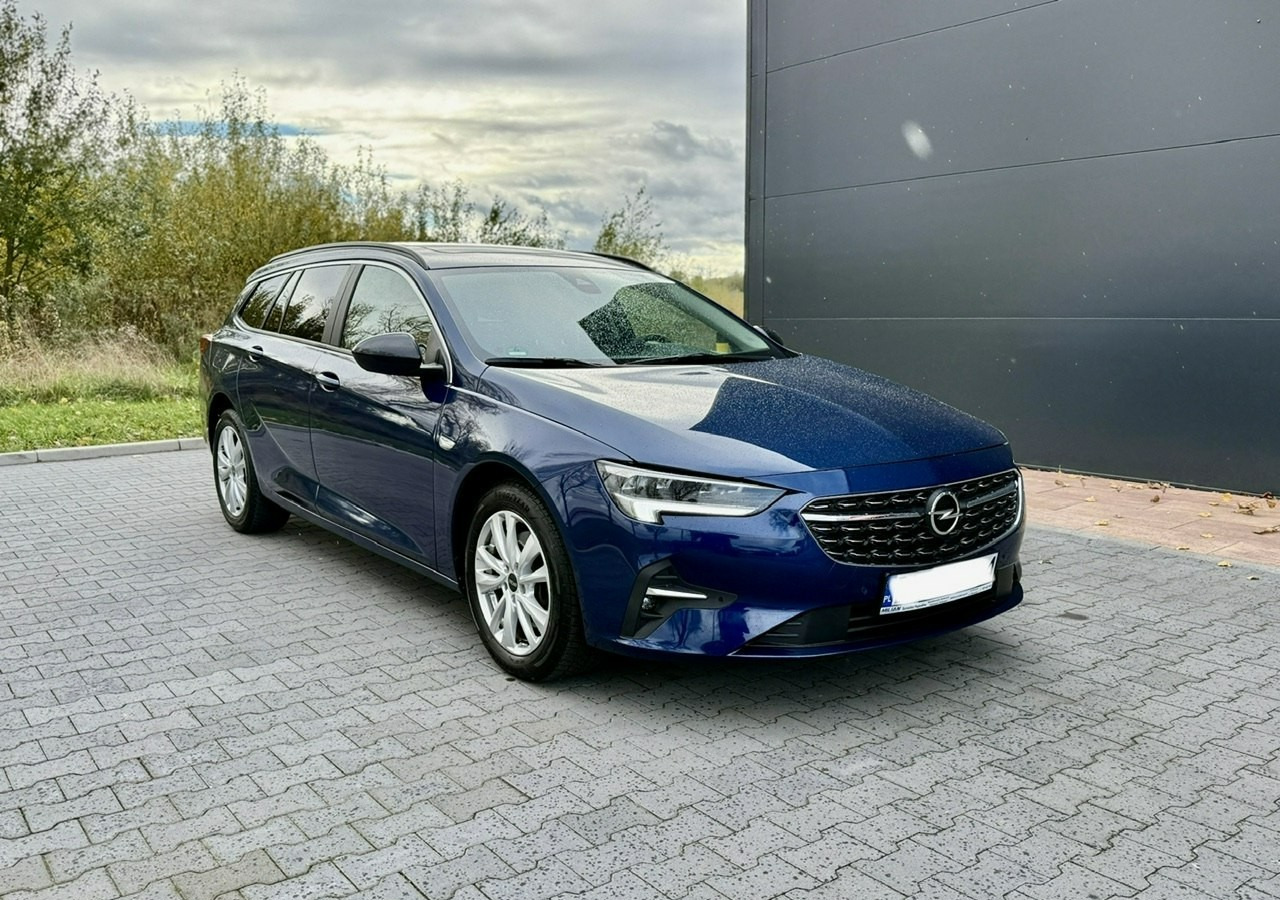 Opel Insignia II Country Tourer Sports Tourer 1.5CDTi 122KM Automat Navi Panorama Klima Model 2022 - 旅行车:图1 Opel Insignia II Country Tourer Sports Tourer 1.5CDTi 122KM Automat Navi Panorama Klima Model 2022 - 旅行车:图1