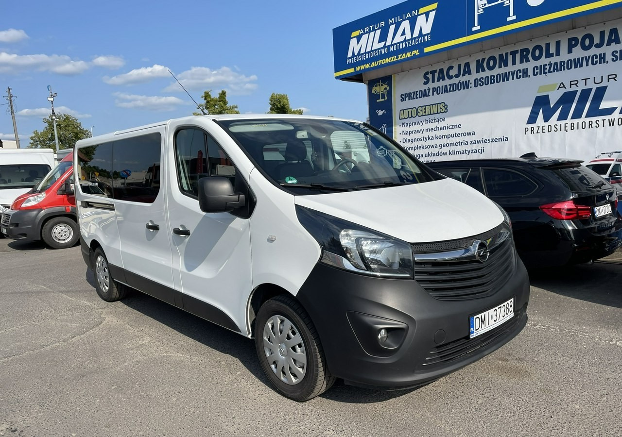Opel Vivaro III Vivaro L2H1 LONG 1.6CDTI 121KM 2xKLIMA 9-osobowy 2019 Bezwypadkowy - 汽车:图2 Opel Vivaro III Vivaro L2H1 LONG 1.6CDTI 121KM 2xKLIMA 9-osobowy 2019 Bezwypadkowy - 汽车:图2