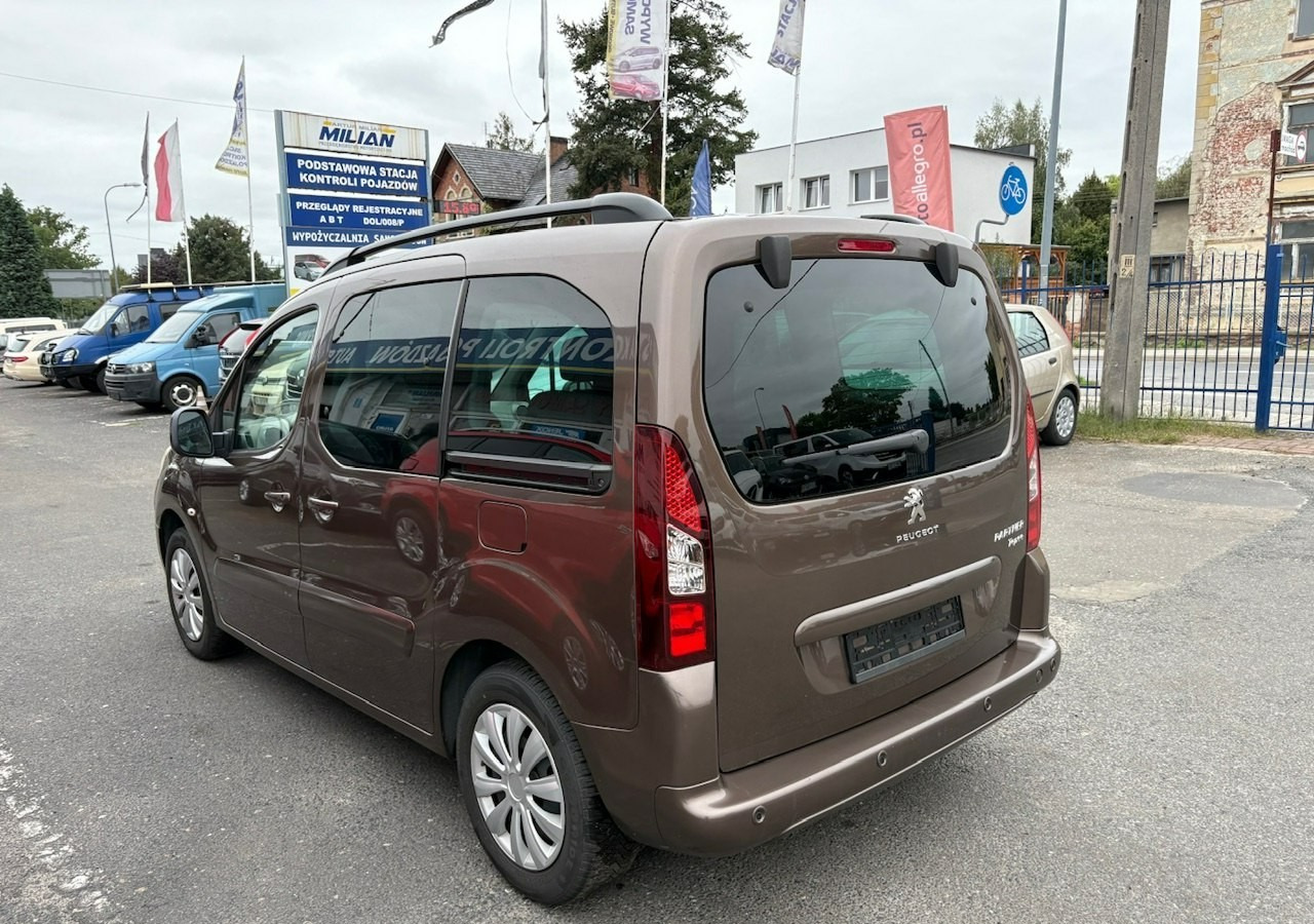 Peugeot Partner II Peugeot Partner Tepee 100 Family Model 2013 - 旅行车:图5 Peugeot Partner II Peugeot Partner Tepee 100 Family Model 2013 - 旅行车:图5