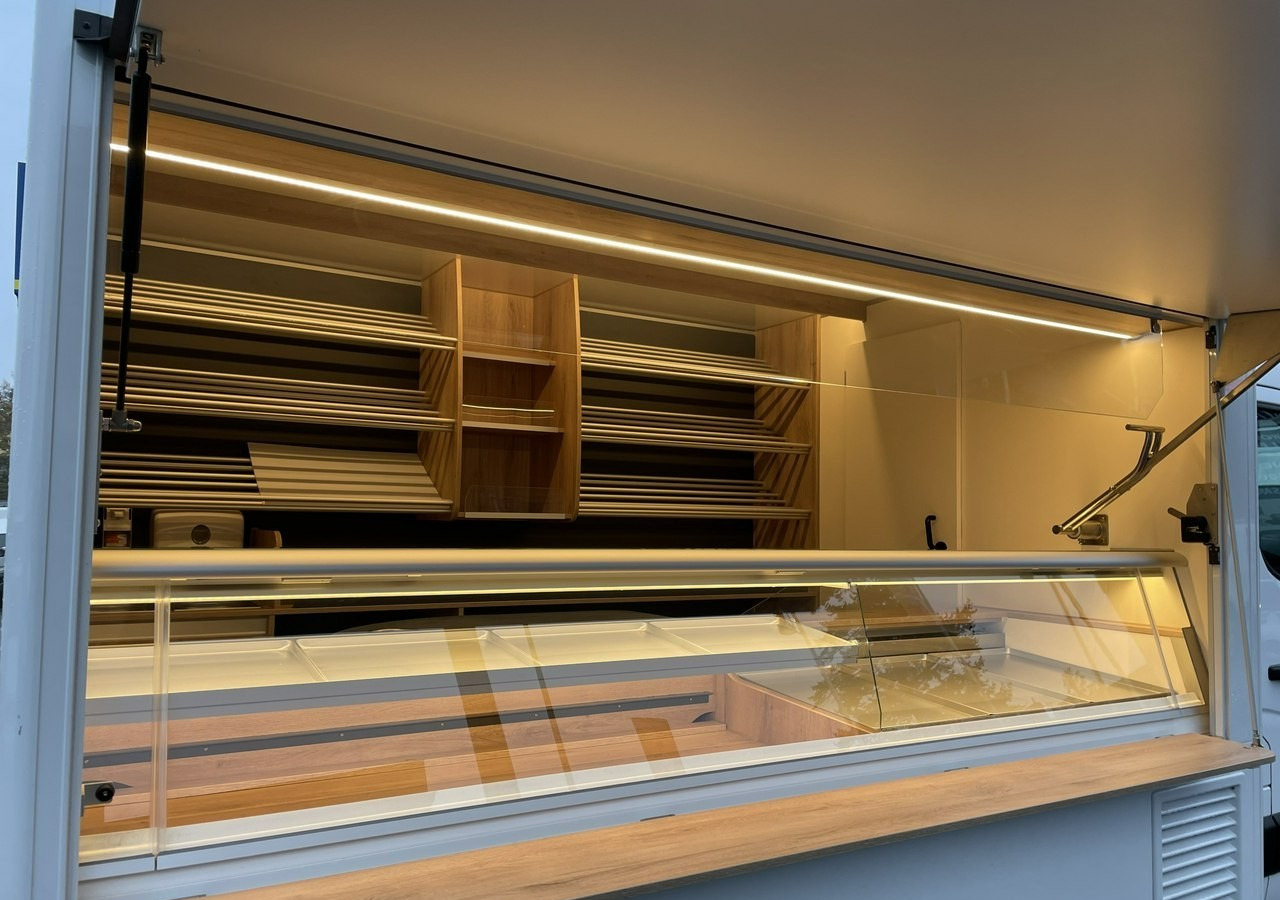 自动售货卡车 Renault Master Autosklep piec Sklep Gastronomiczny Food Truck Foodtruck bar Borco20：图10