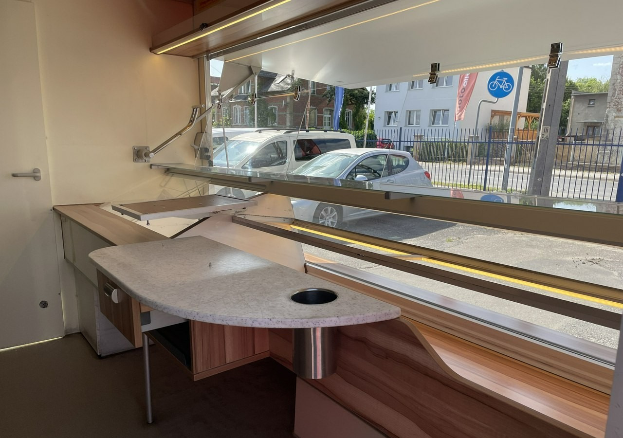 Renault Master Autosklep pieczywa Gastronomiczny Food Truck Foodtruck Sklep Borco20 - 自动售货卡车:图4 Renault Master Autosklep pieczywa Gastronomiczny Food Truck Foodtruck Sklep Borco20 - 自动售货卡车:图4