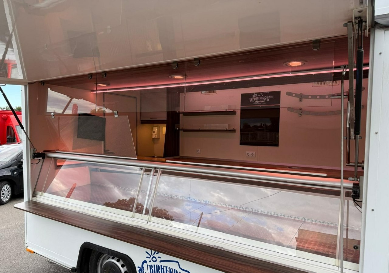 Renault Master Autosklep wędlin Gastronomiczny Food Truck Foodtruck Sklep Solar 20 - 自动售货卡车:图4 Renault Master Autosklep wędlin Gastronomiczny Food Truck Foodtruck Sklep Solar 20 - 自动售货卡车:图4