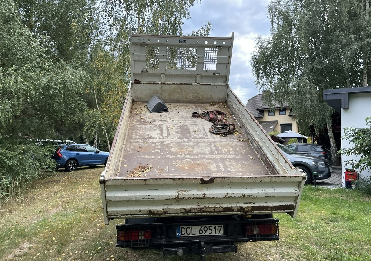 翻斗货车 Renault Maxity Renault Maxity 3,0-150KM Canter Wywrotka skrzynia 2010：图10