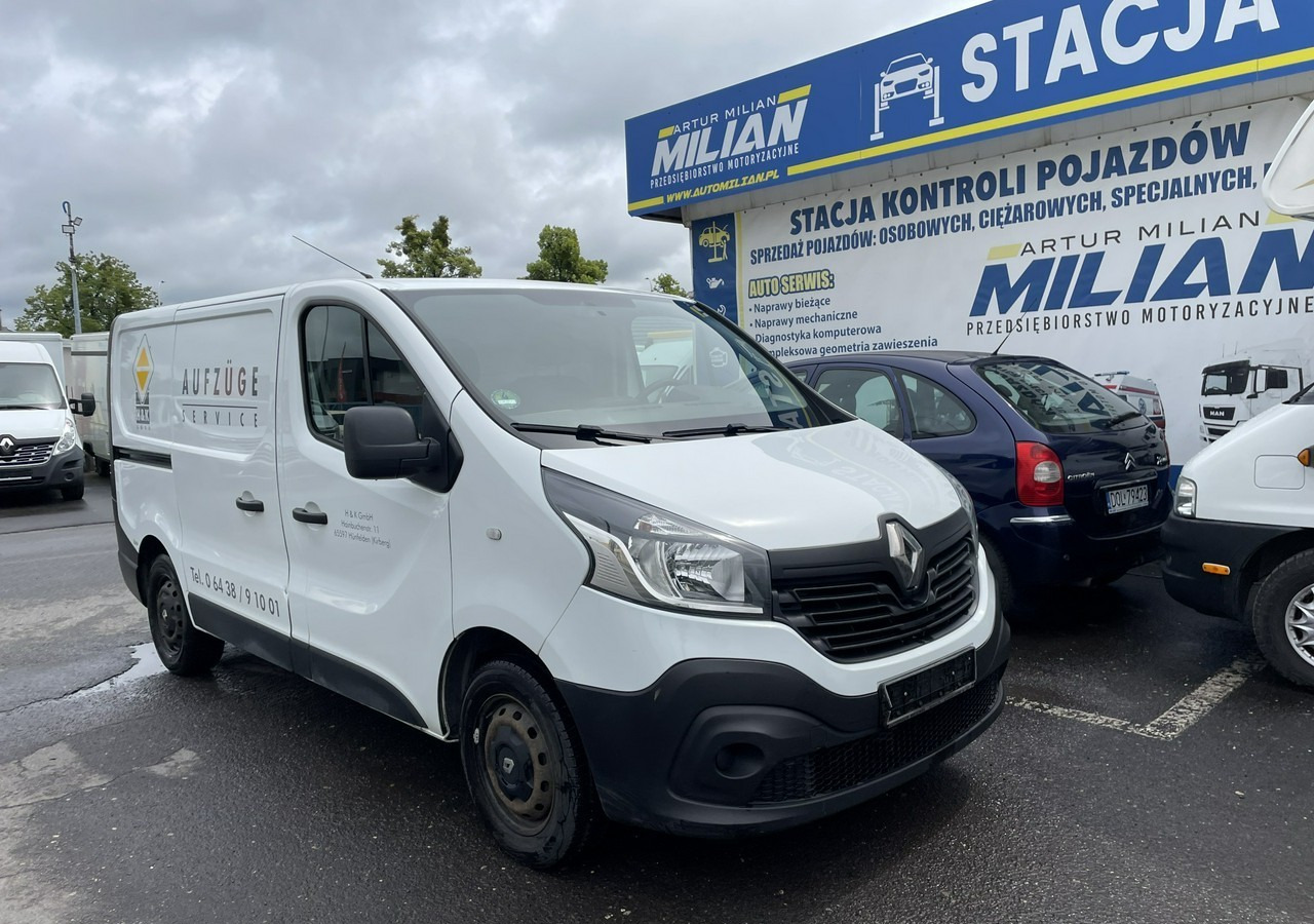 Renault Trafic Renault Trafic 1.6-120KM Klima 2018 - 无侧窗厢式货车:图1 Renault Trafic Renault Trafic 1.6-120KM Klima 2018 - 无侧窗厢式货车:图1