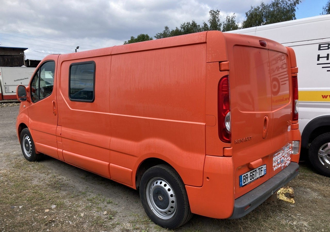 Renault Trafic Trafic 2.0 CDI Brygadówka dokka doka - 康比货车:图4 Renault Trafic Trafic 2.0 CDI Brygadówka dokka doka - 康比货车:图4