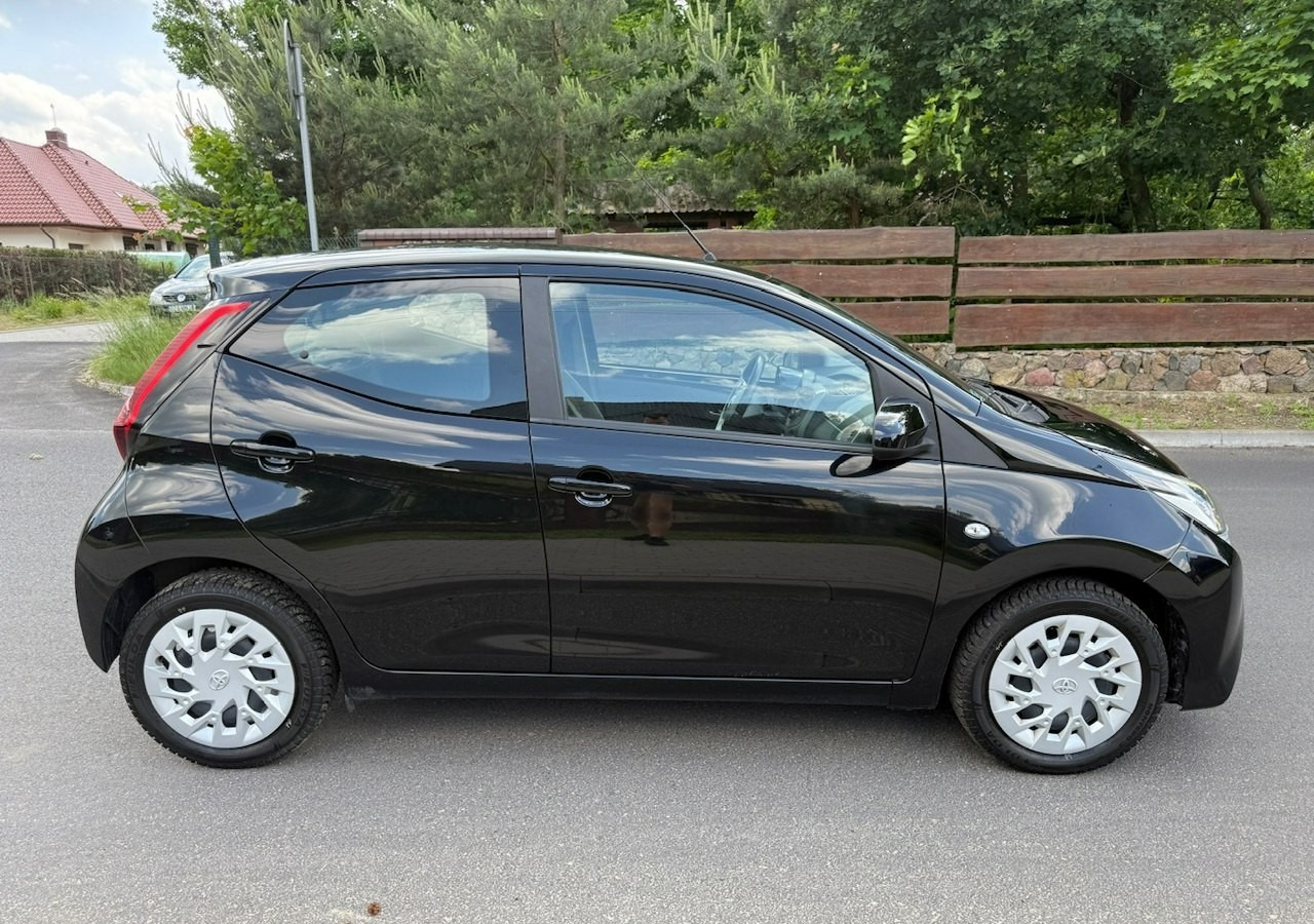 Toyota Aygo II Toyota Aygo 1.0-16V Klima Salon PL 24651km Model 2021 - 掀背车:图5 Toyota Aygo II Toyota Aygo 1.0-16V Klima Salon PL 24651km Model 2021 - 掀背车:图5