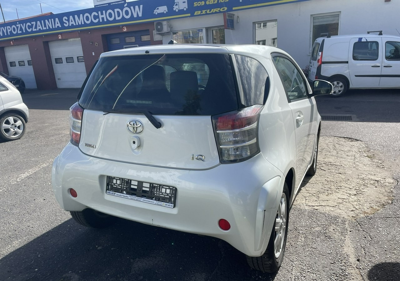 Toyota IQ Toyota iQ Klima - 掀背车:图3 Toyota IQ Toyota iQ Klima - 掀背车:图3