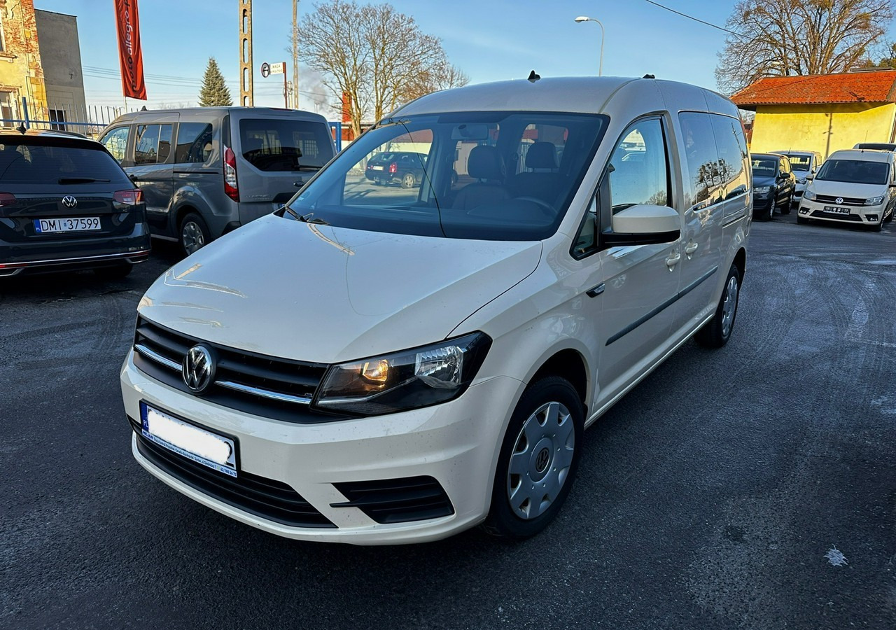 Volkswagen Caddy III Caddy 2.0 TDI Maxi 7-osobowy Model 2019 - 汽车:图3 Volkswagen Caddy III Caddy 2.0 TDI Maxi 7-osobowy Model 2019 - 汽车:图3