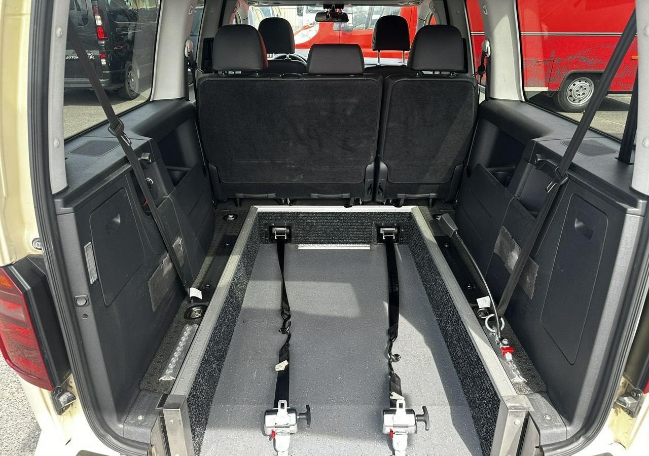 Volkswagen Caddy III Caddy 2.0 TDI dla Niepełnosprawnych inwalida rampa 2021 - 汽车:图3 Volkswagen Caddy III Caddy 2.0 TDI dla Niepełnosprawnych inwalida rampa 2021 - 汽车:图3