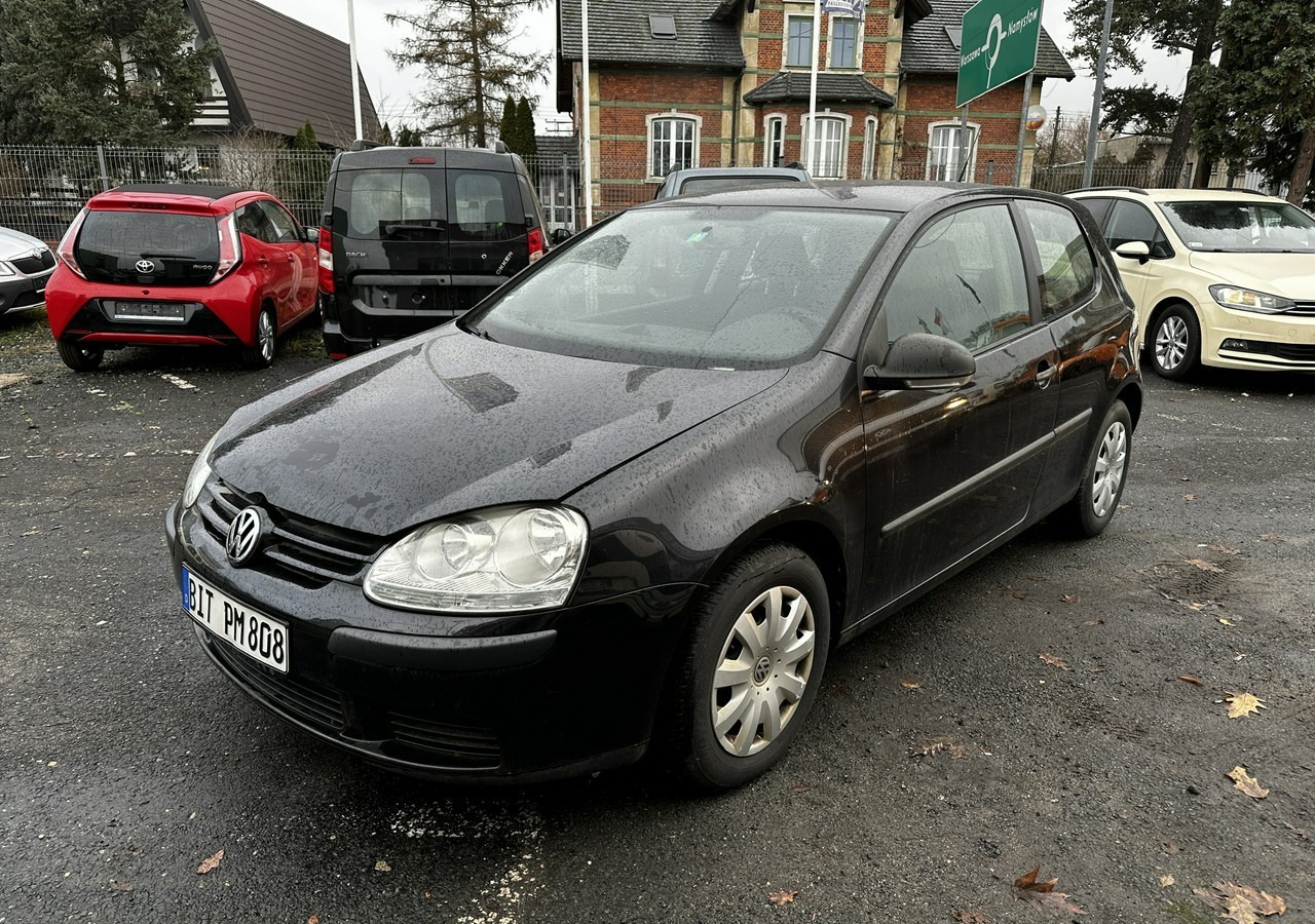Volkswagen Golf V Golf V 1,4-80KM Klima 2007 - 掀背车:图1 Volkswagen Golf V Golf V 1,4-80KM Klima 2007 - 掀背车:图1