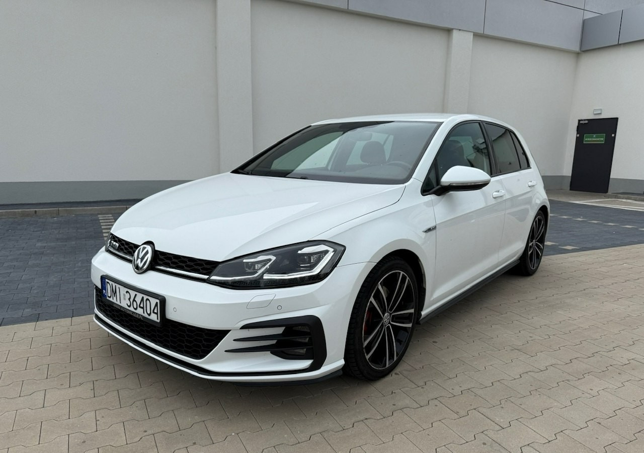 Volkswagen Golf VII GTD 2.0TDI 184KM FullLed Navi Klimatronik ACC Asystenci - 轿车:图1 Volkswagen Golf VII GTD 2.0TDI 184KM FullLed Navi Klimatronik ACC Asystenci - 轿车:图1
