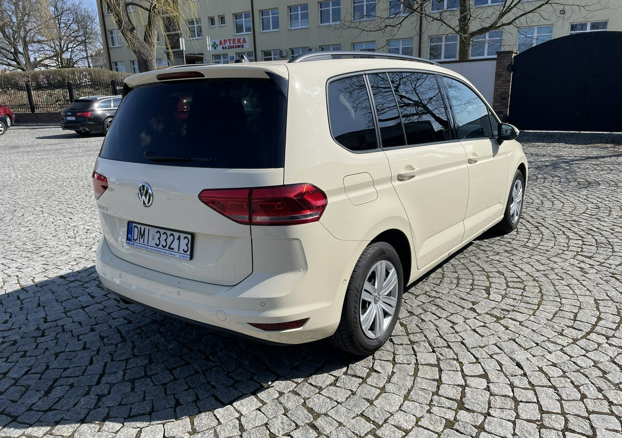Volkswagen Touran III 2.0 TDI DSG Automat 7osobowy 2020 - 汽车:图2 Volkswagen Touran III 2.0 TDI DSG Automat 7osobowy 2020 - 汽车:图2