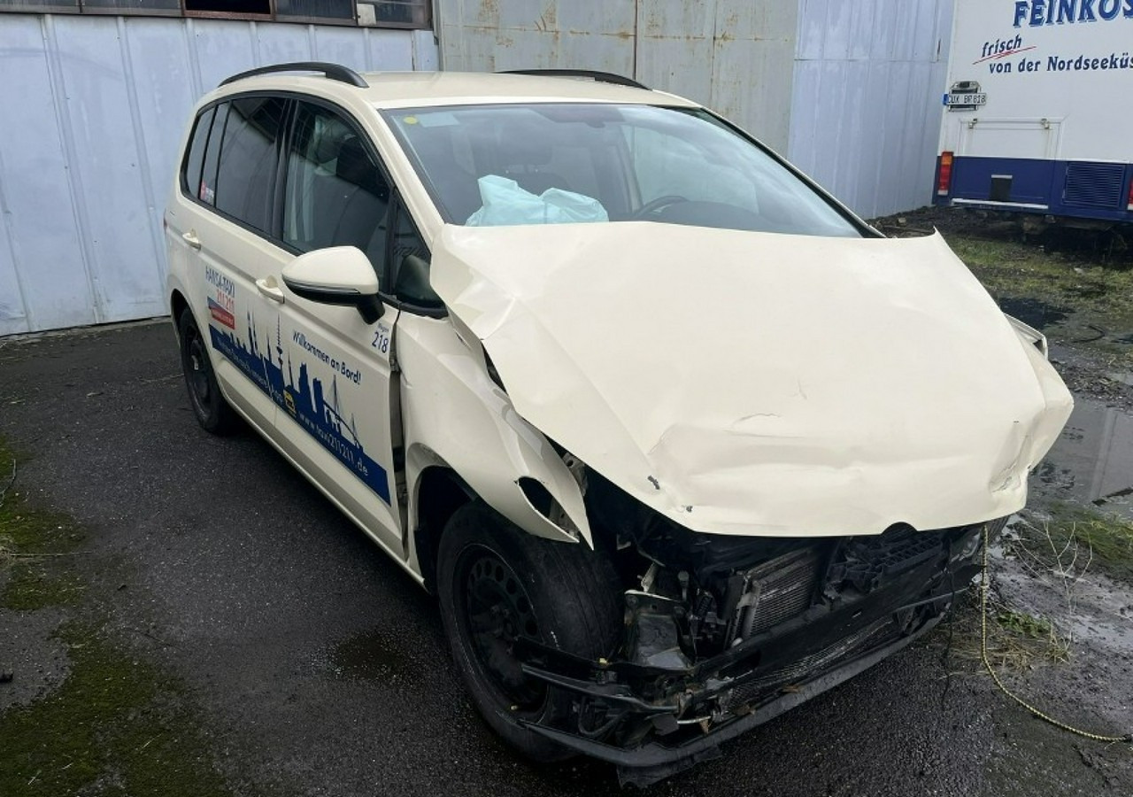 Volkswagen Touran III Touran - 汽车:图2 Volkswagen Touran III Touran - 汽车:图2