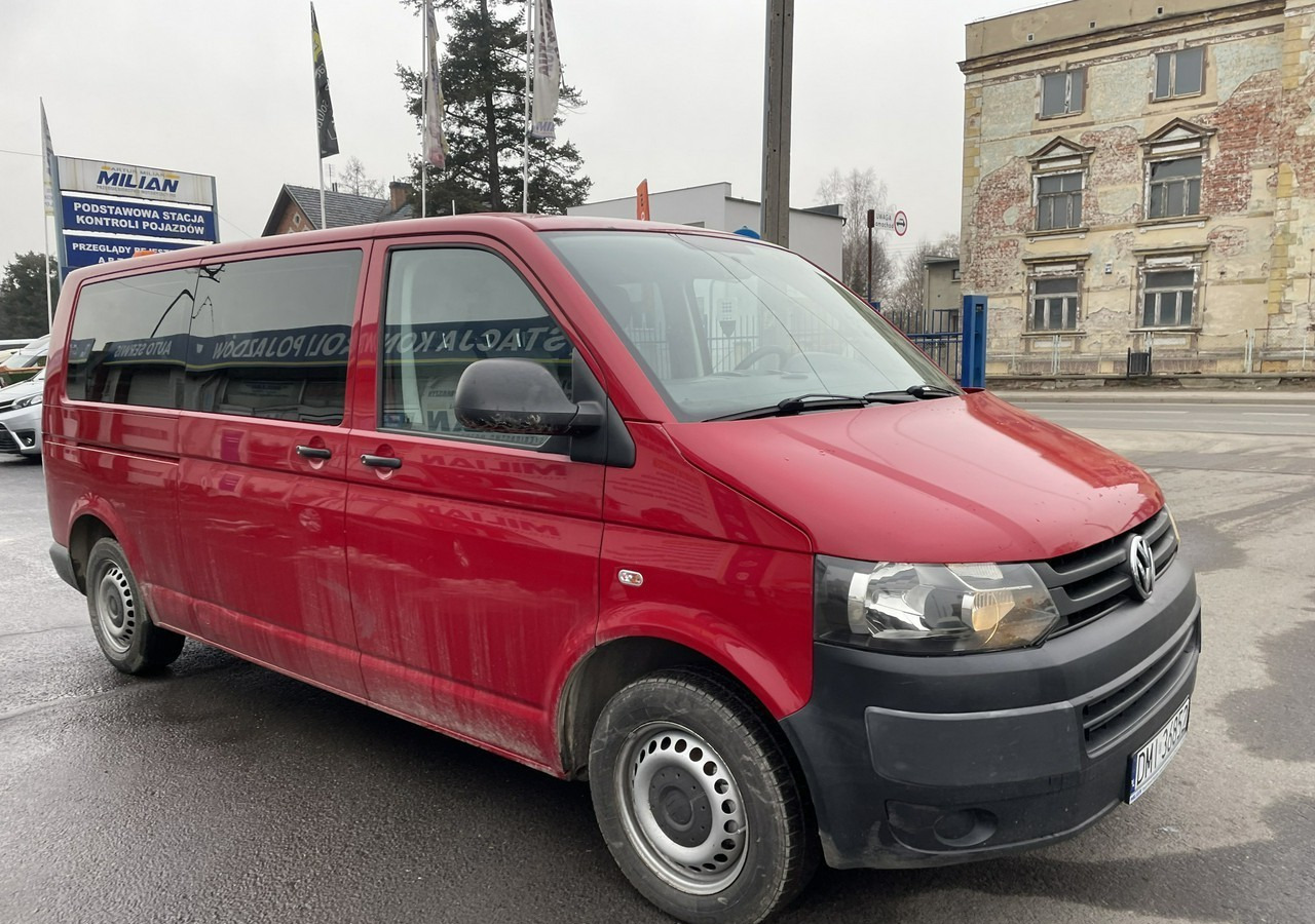 Volkswagen Transporter T5 Transporter T5 Lift 2.0 Tdi 9-osob Klima 2011 - 汽车:图2 Volkswagen Transporter T5 Transporter T5 Lift 2.0 Tdi 9-osob Klima 2011 - 汽车:图2