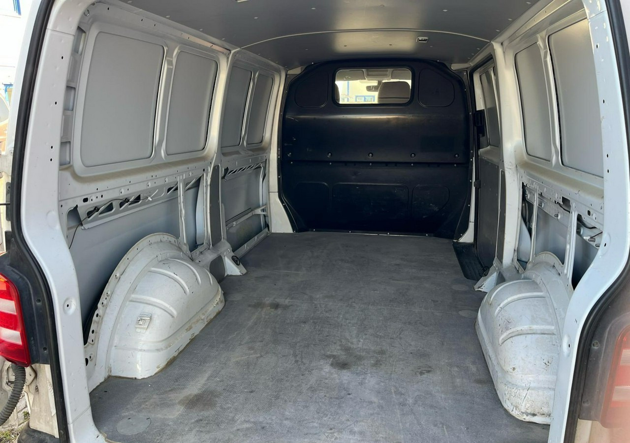 Volkswagen Transporter Volkswagen Transporter T6 Long 2.0-150KM 4X4 Klima Model 2018 - 无侧窗厢式货车:图5 Volkswagen Transporter Volkswagen Transporter T6 Long 2.0-150KM 4X4 Klima Model 2018 - 无侧窗厢式货车:图5