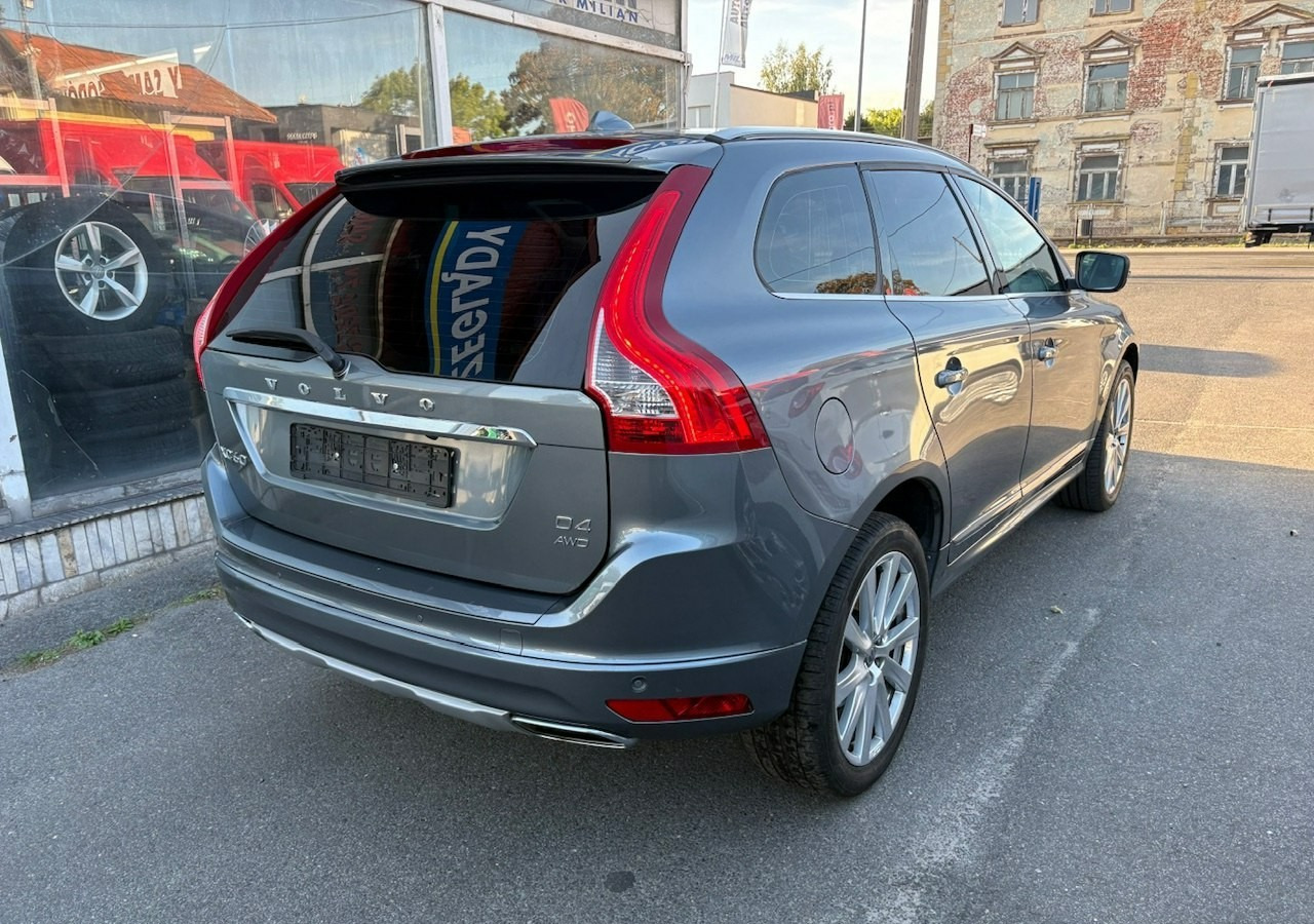 Volvo XC60 I Volvo XC 60 2,4 D4 AWD 190KM Summum Navi Panorama Skóry Kamera 2017 - 越野车:图3 Volvo XC60 I Volvo XC 60 2,4 D4 AWD 190KM Summum Navi Panorama Skóry Kamera 2017 - 越野车:图3