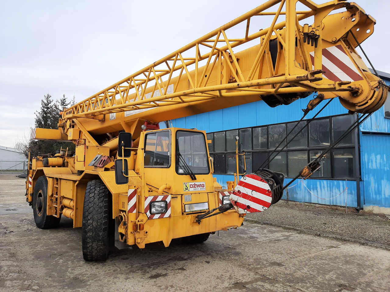 LIEBHERR LTM 1030 - 建筑机械:图1 LIEBHERR LTM 1030 - 建筑机械:图1