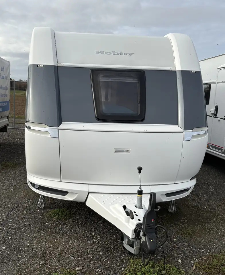 Hobby 540UFf Wohnwagen queensbett - 旅行拖车:图2 Hobby 540UFf Wohnwagen queensbett - 旅行拖车:图2