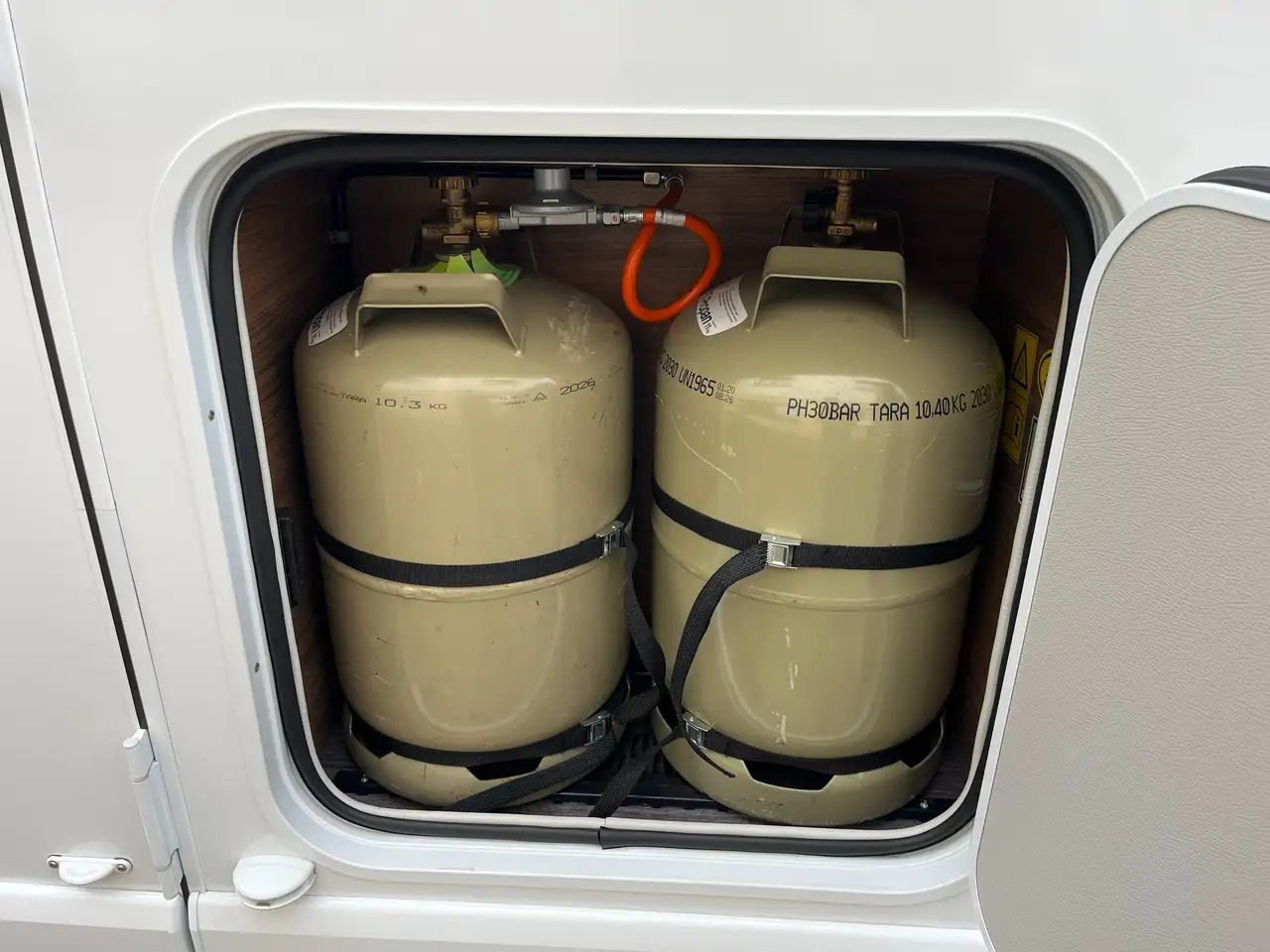 Knaus VAN TI 650 MEG VANSATION - 半集成房车:图5 Knaus VAN TI 650 MEG VANSATION - 半集成房车:图5