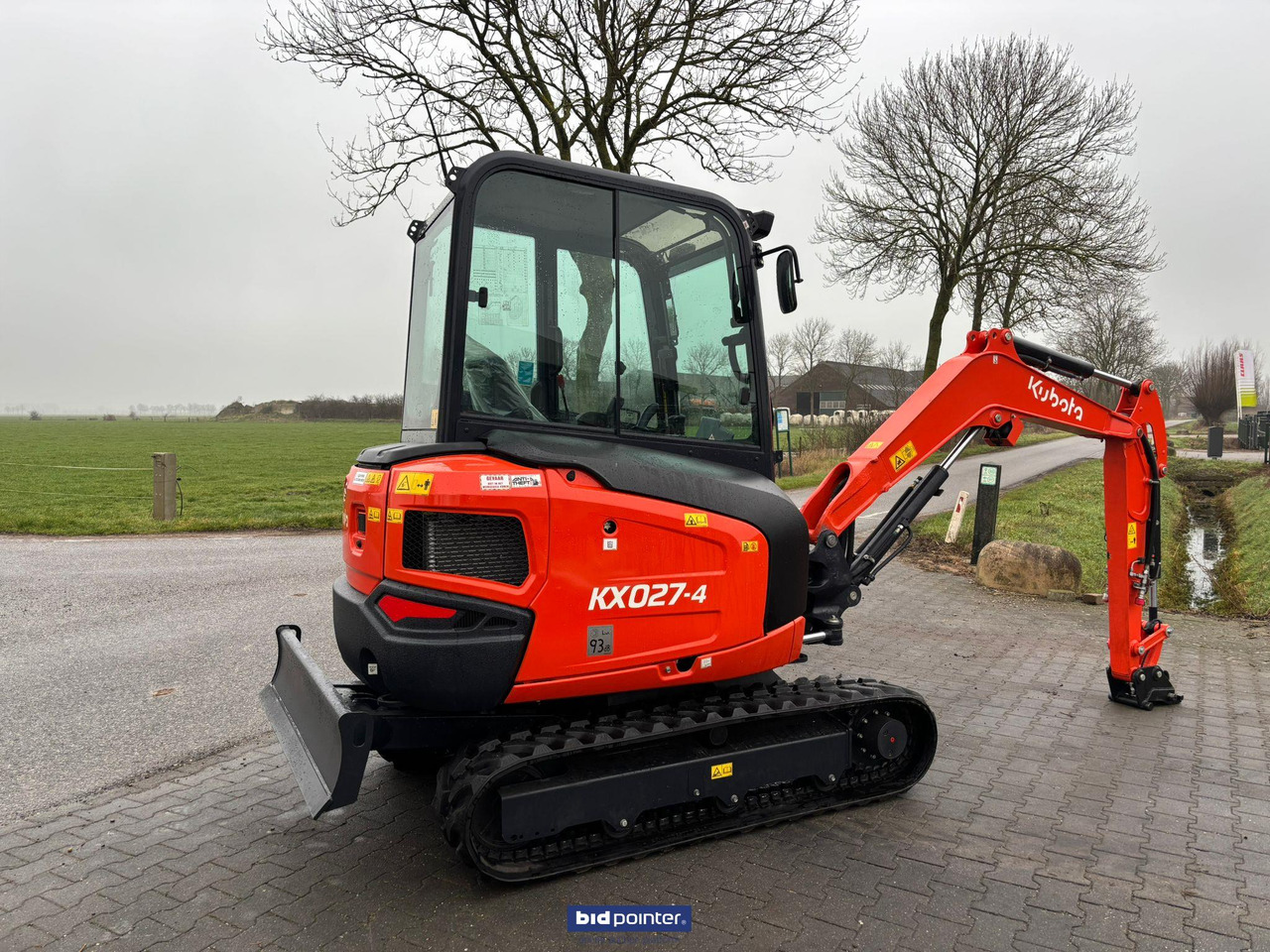 Kubota KX 027 - 4 GL minigraver - 小型挖掘机:图3 Kubota KX 027 - 4 GL minigraver - 小型挖掘机:图3