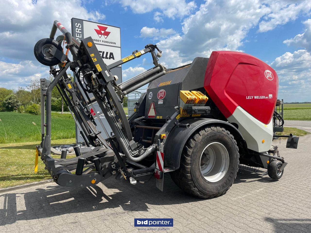 Lely Welger RPC 130 F - 圆形打包机:图3 Lely Welger RPC 130 F - 圆形打包机:图3