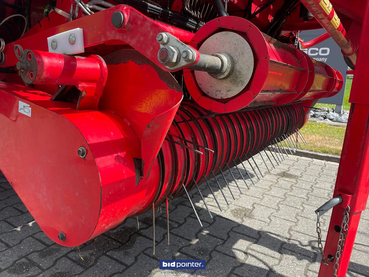 Lely Welger RPC 245 Tornado - 圆形打包机:图3 Lely Welger RPC 245 Tornado - 圆形打包机:图3